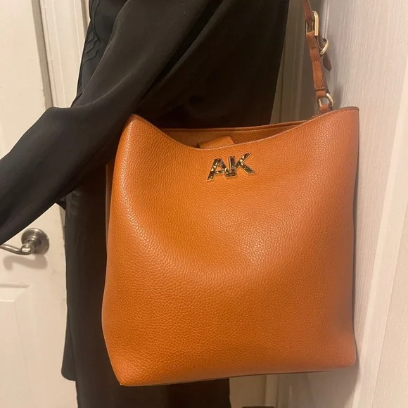 Anne Klein New Ak Hw Bucket Hobo in Black Lyst - Picture 10 of 16